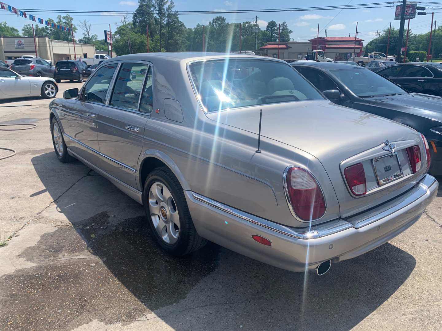 2nd Image of a 2001 BENTLEY ARNAGE RED LABEL