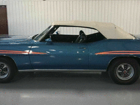 Image 3 of 10 of a 1971 PONTIAC GTO