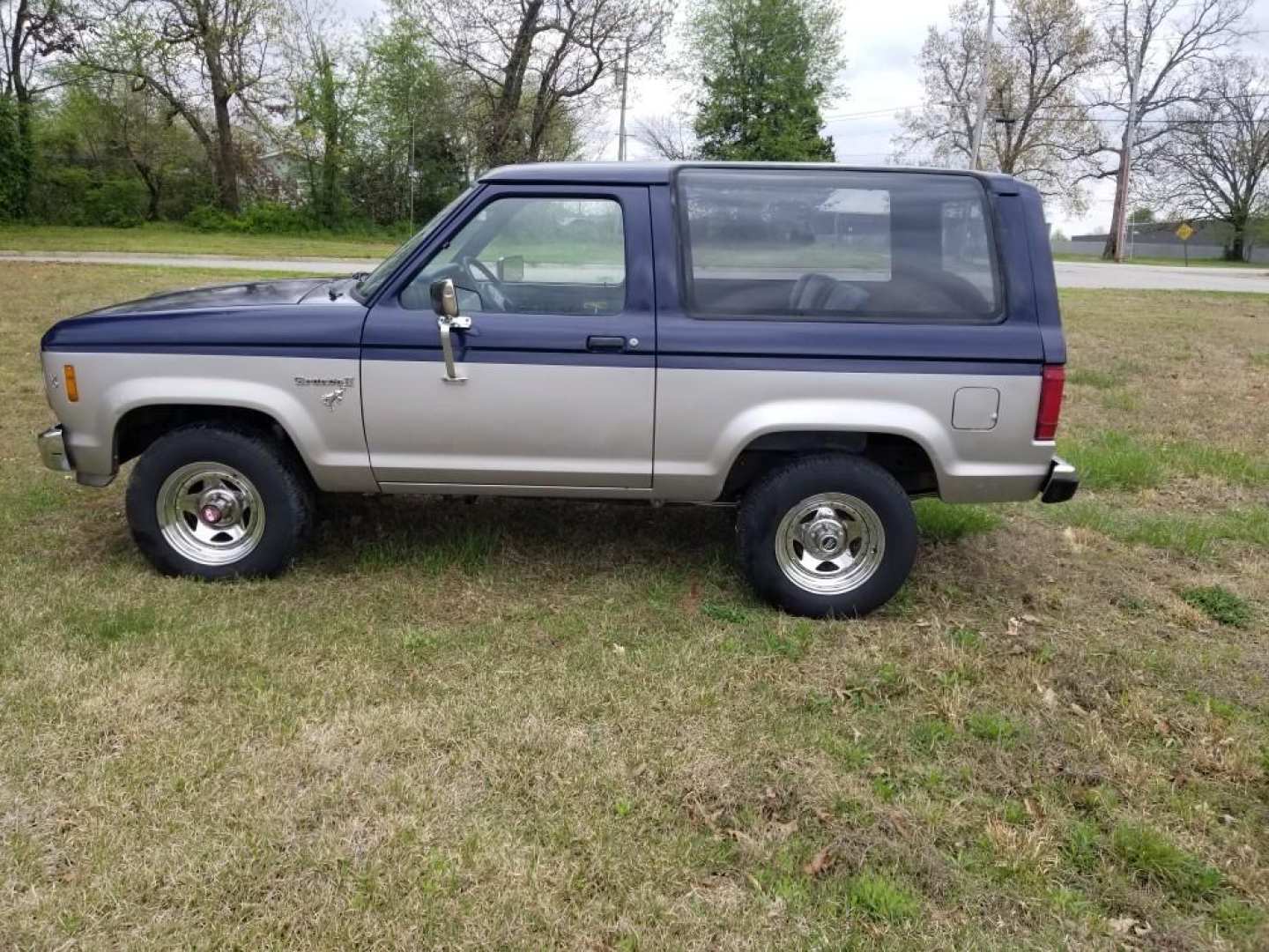6th Image of a 1986 FORD BRONCO II