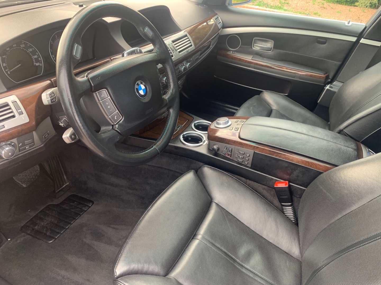 7th Image of a 2006 BMW 7 SERIES 750LI