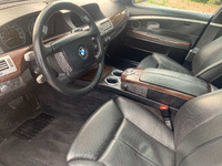 Image 8 of 10 of a 2006 BMW 7 SERIES 750LI