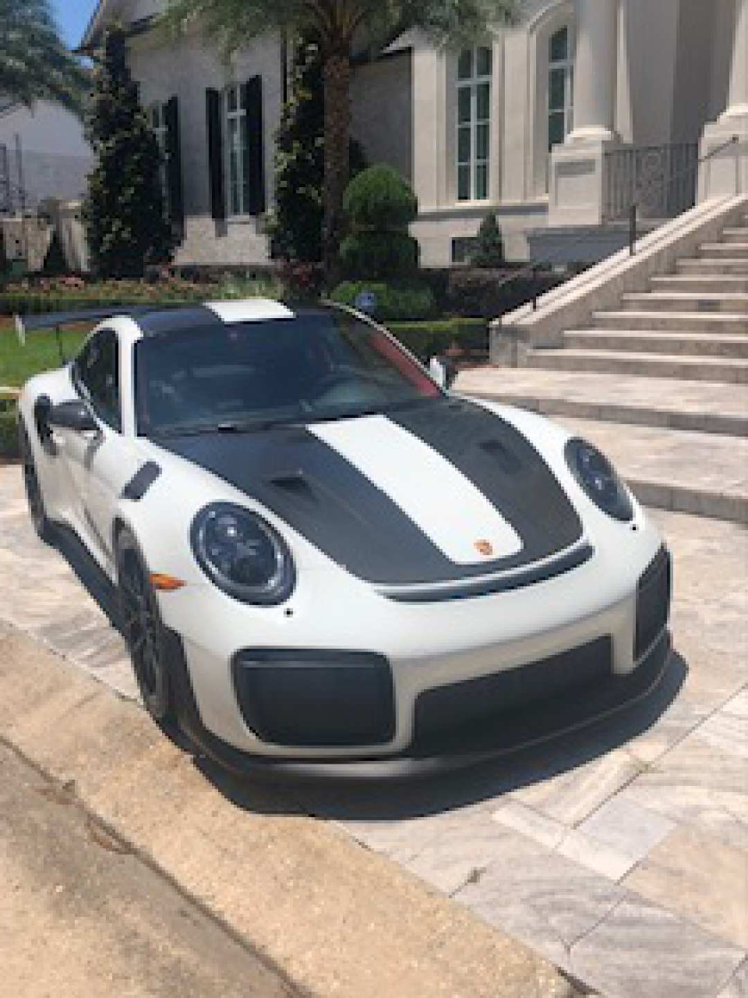 8th Image of a 2018 PORSCHE 911 GT2 RS