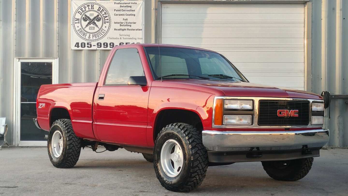 2nd Image of a 1991 GMC SIERRA K1500