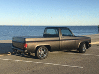 Image 2 of 23 of a 1984 CHEVROLET C10