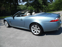 Image 3 of 9 of a 2007 JAGUAR XK XK