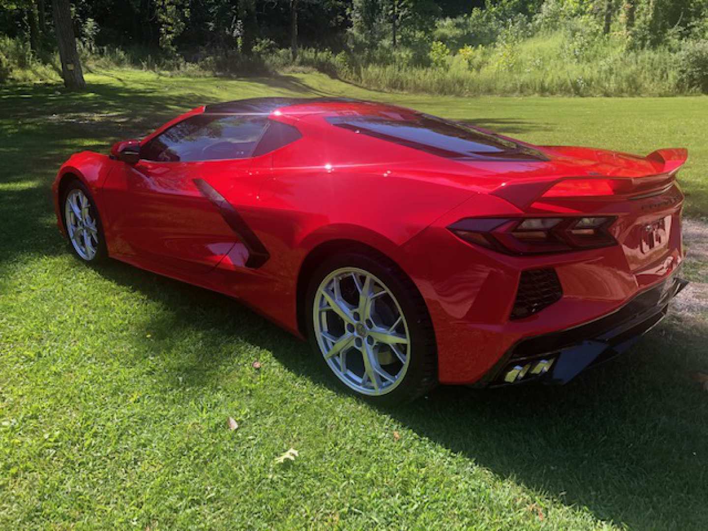 2nd Image of a 2020 CHEVROLET CORVETTE