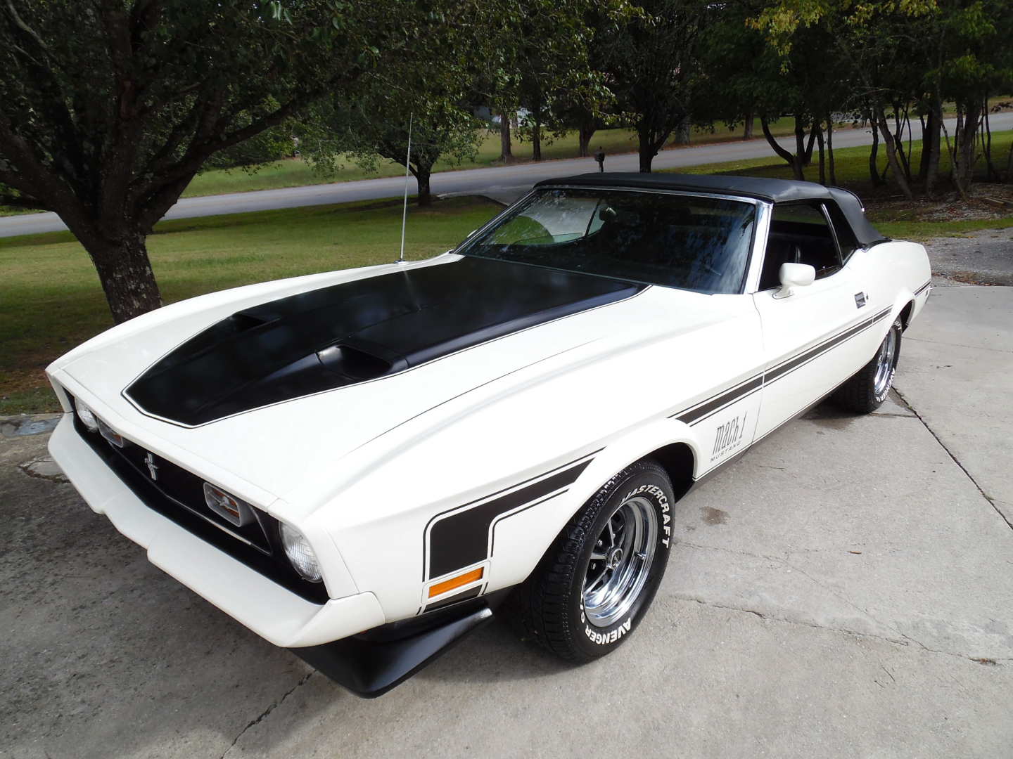 7th Image of a 1972 FORD MUSTANG