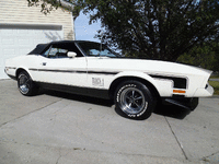 Image 7 of 17 of a 1972 FORD MUSTANG