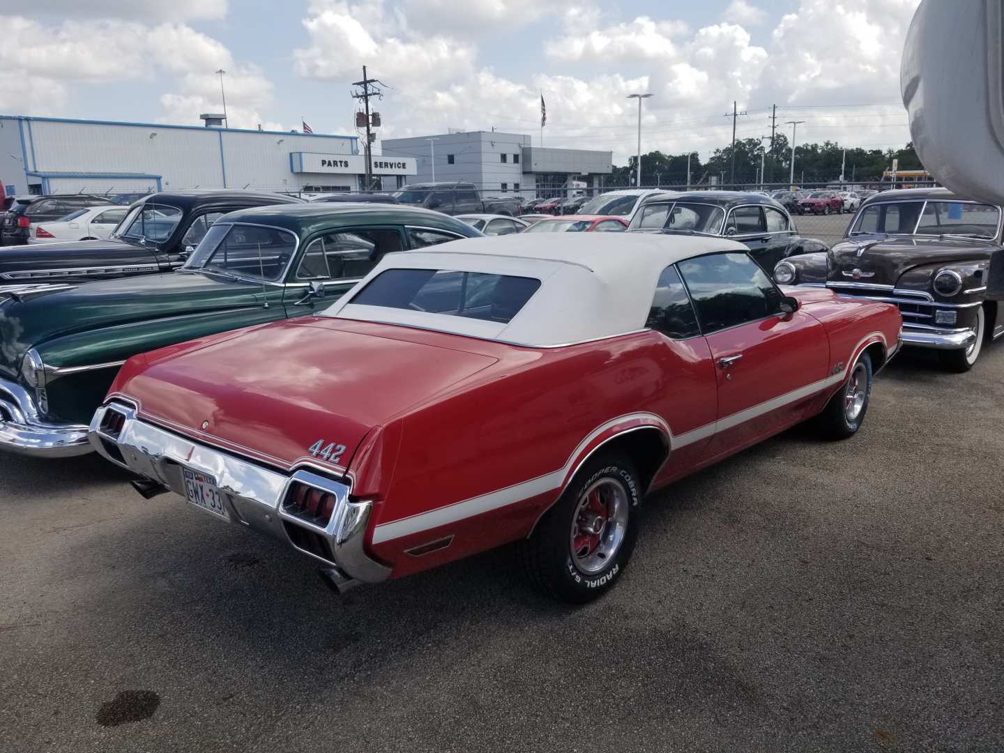 4th Image of a 1971 OLDSMOBILE CUTLASS 442