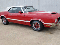 Image 1 of 9 of a 1971 OLDSMOBILE CUTLASS 442