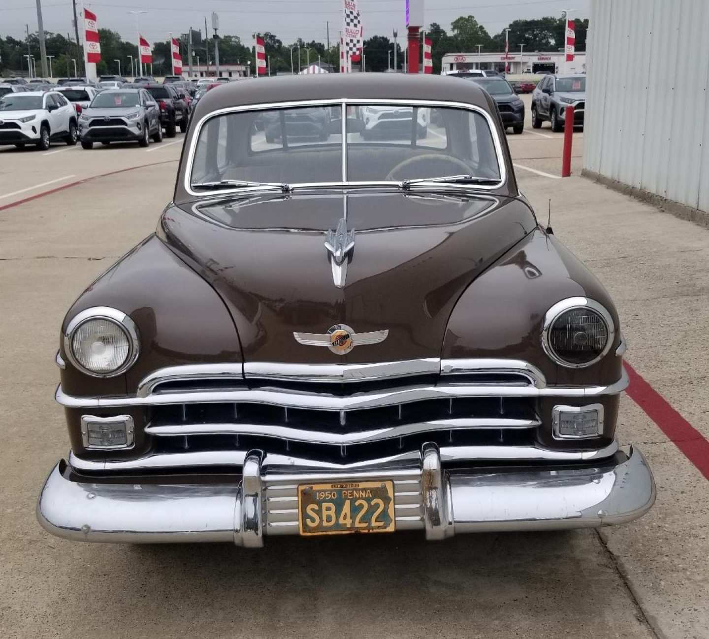 3rd Image of a 1950 CHRYSLER ROYAL CLUB