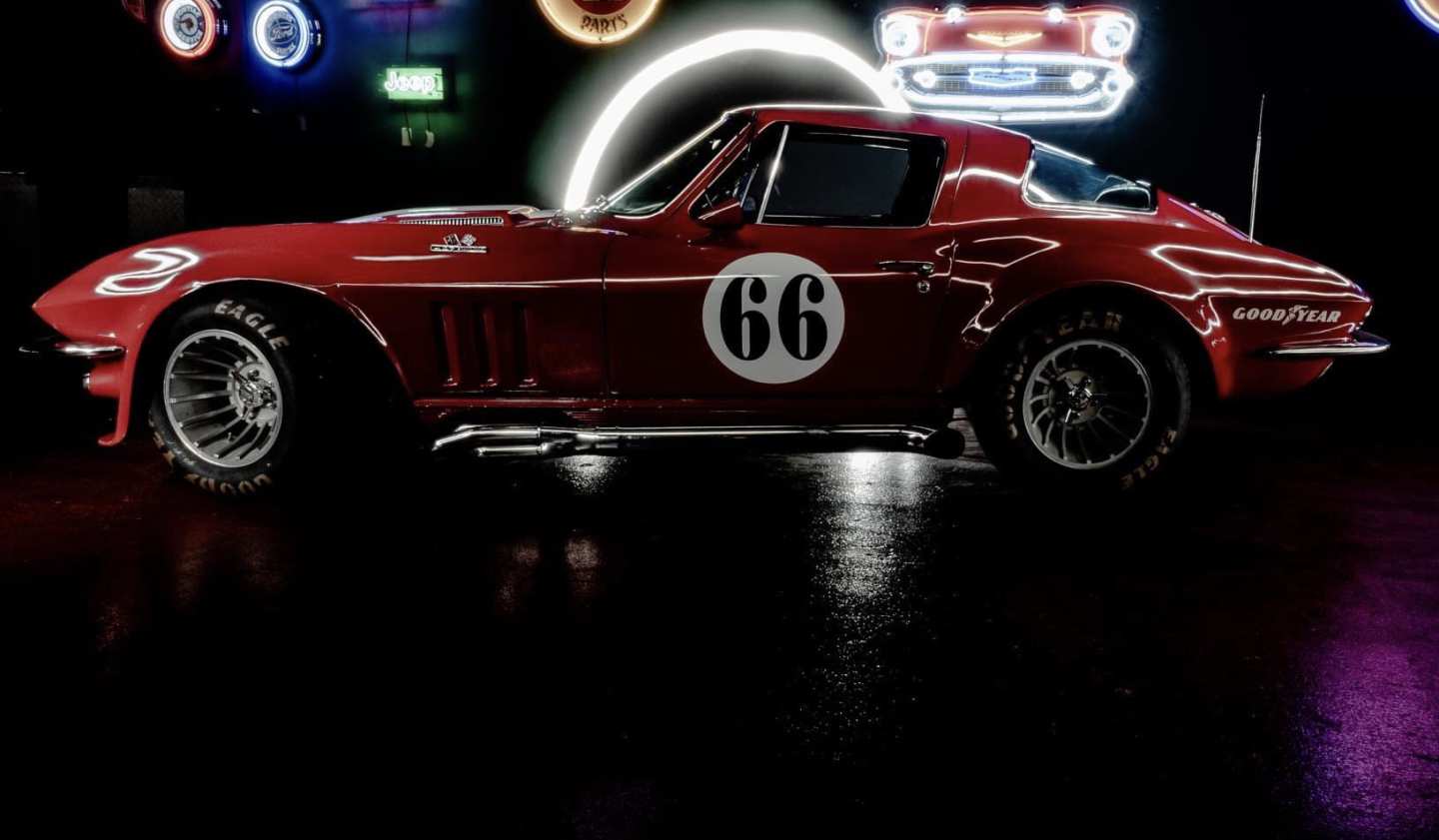 1st Image of a 1966 CHEVROLET CORVETTE