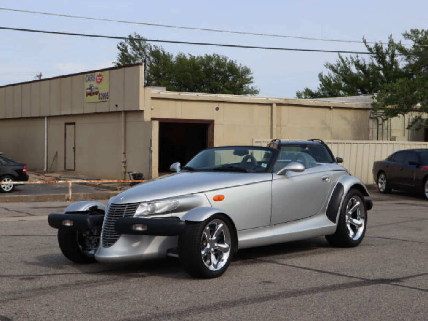 1st Image of a 2000 PLYMOUTH PROWLER