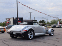 Image 4 of 20 of a 2000 PLYMOUTH PROWLER