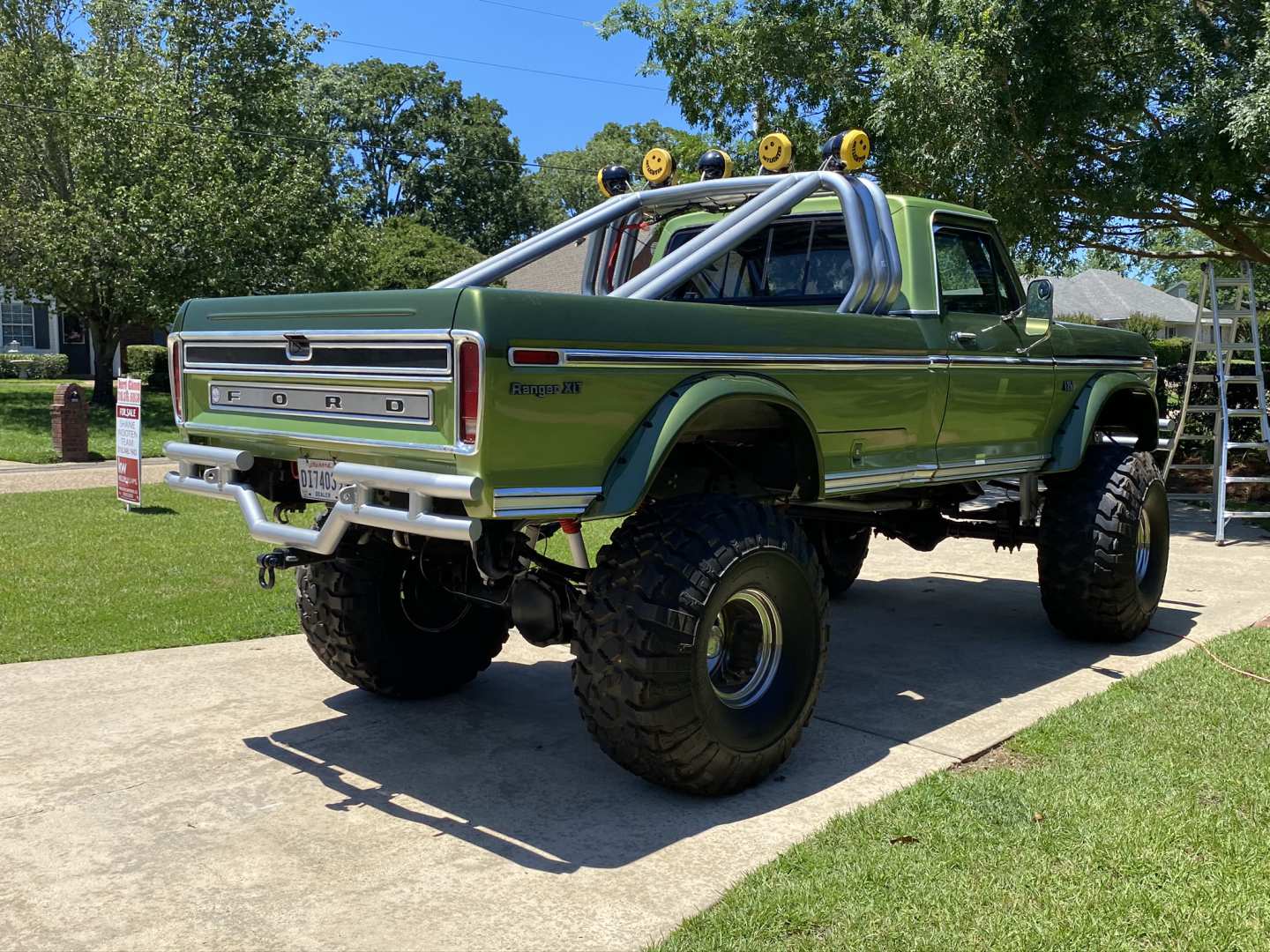 1st Image of a 1975 FORD RANGER XLT