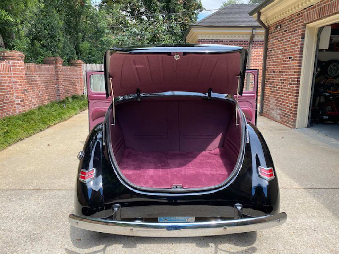 14th Image of a 1940 FORD DELUXE