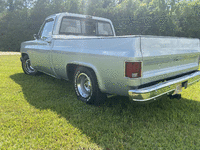 Image 3 of 9 of a 1979 CHEVROLET C-10