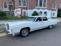 Image 1 of 7 of a 1977 LINCOLN TOWNCAR