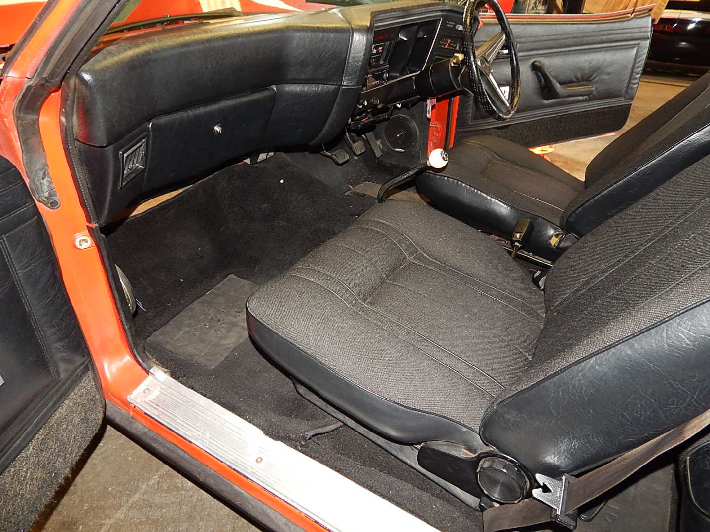 22nd Image of a 1976 FORD FALCON