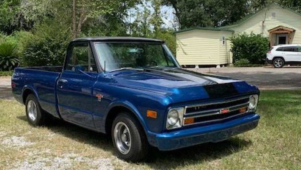 2nd Image of a 1968 CHEVROLET C10