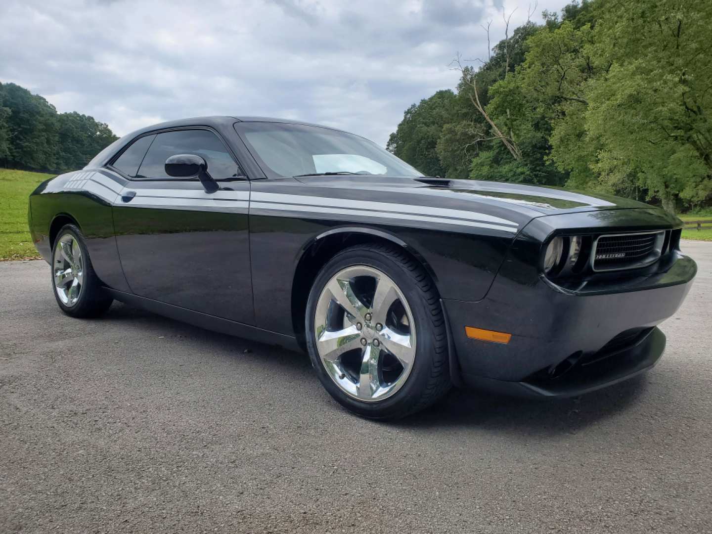 1st Image of a 2013 DODGE CHALLENGER SXT