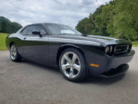 Image 2 of 14 of a 2013 DODGE CHALLENGER SXT