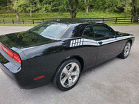 Image 10 of 14 of a 2013 DODGE CHALLENGER SXT