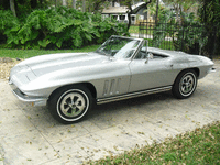 Image 5 of 16 of a 1965 CHEVROLET CORVETTE