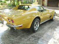 Image 2 of 13 of a 1971 CHEVROLET CORVETTE