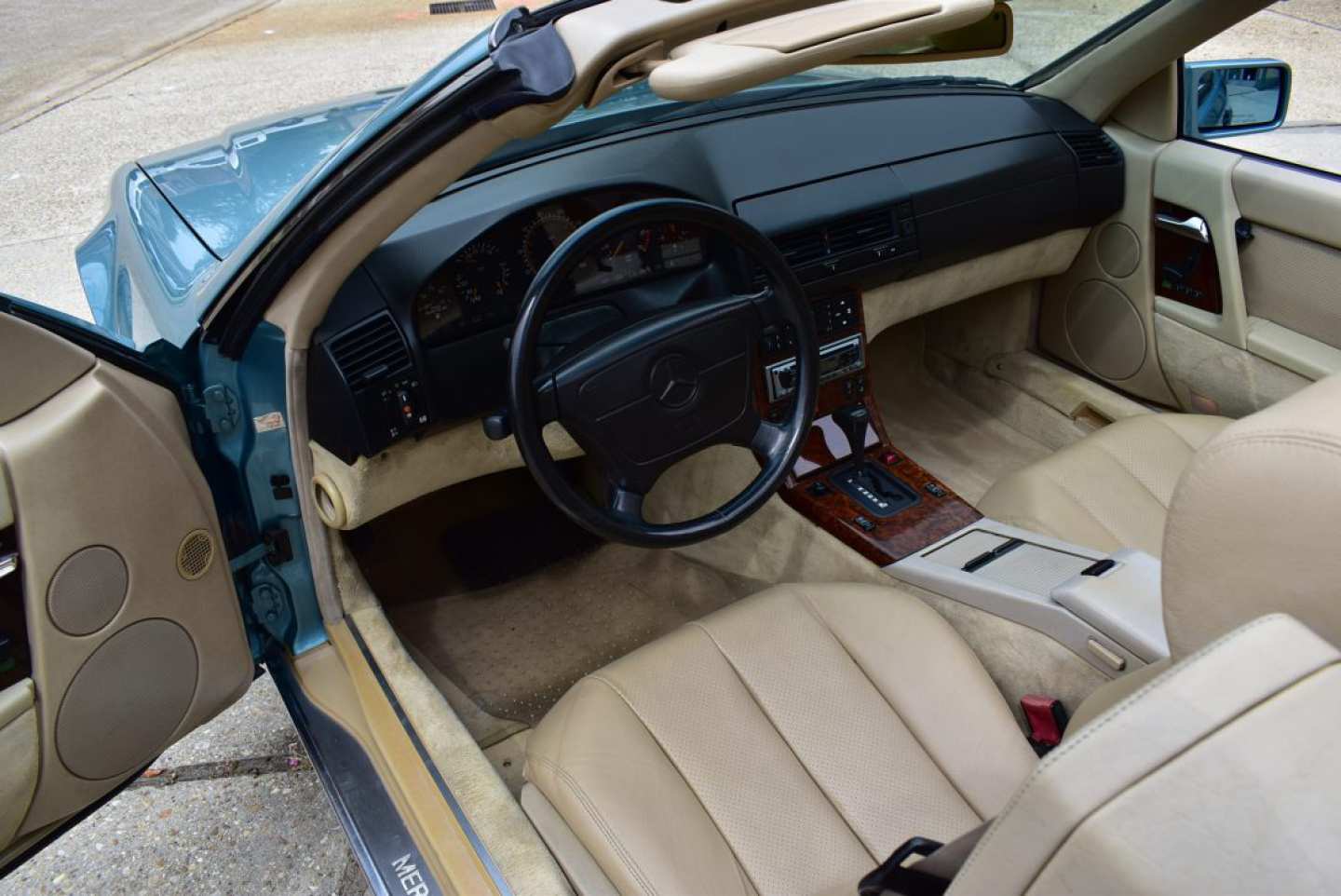 6th Image of a 1993 MERCEDES-BENZ 500 500SL