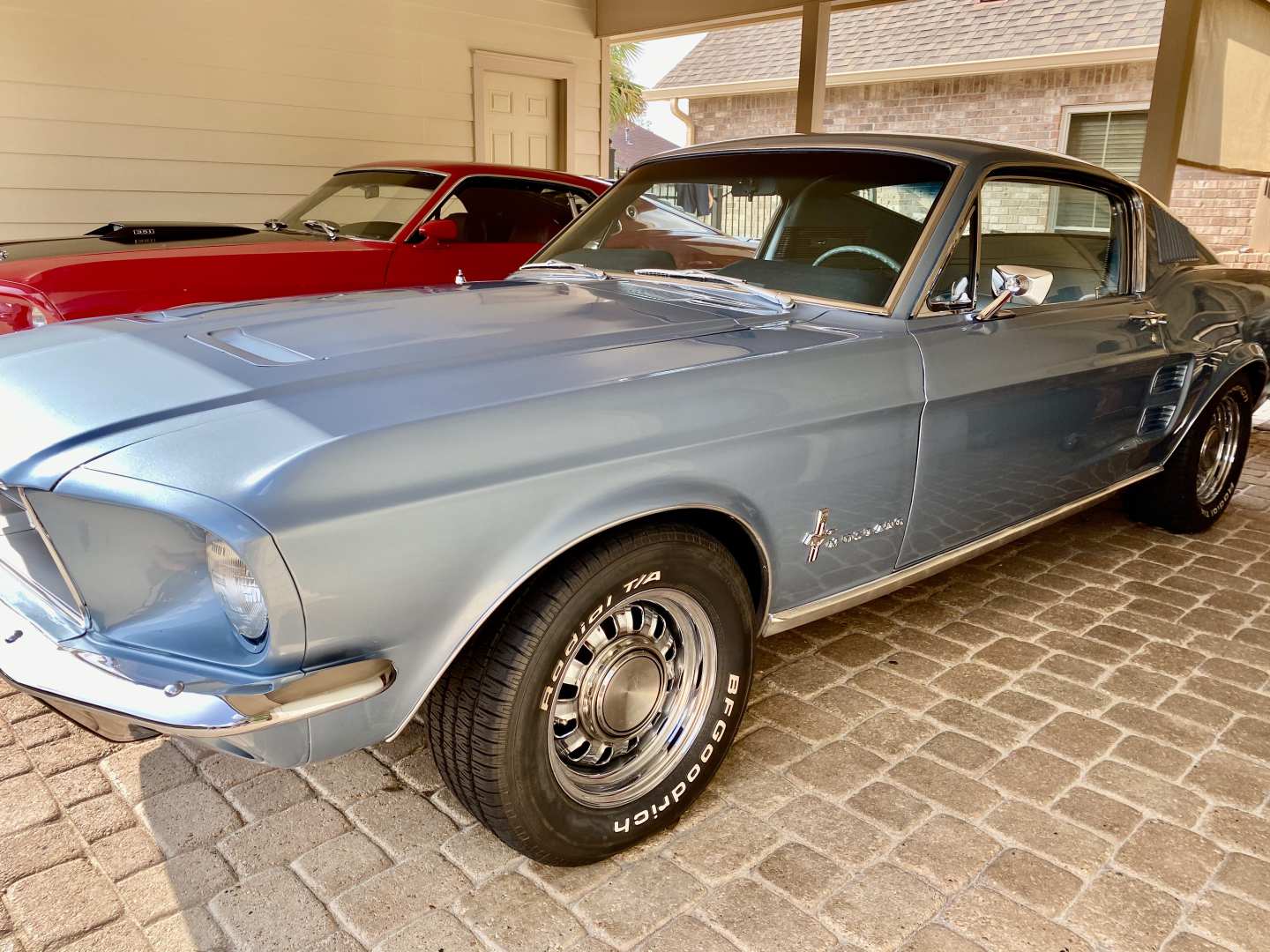 3rd Image of a 1967 FORD MUSTANG