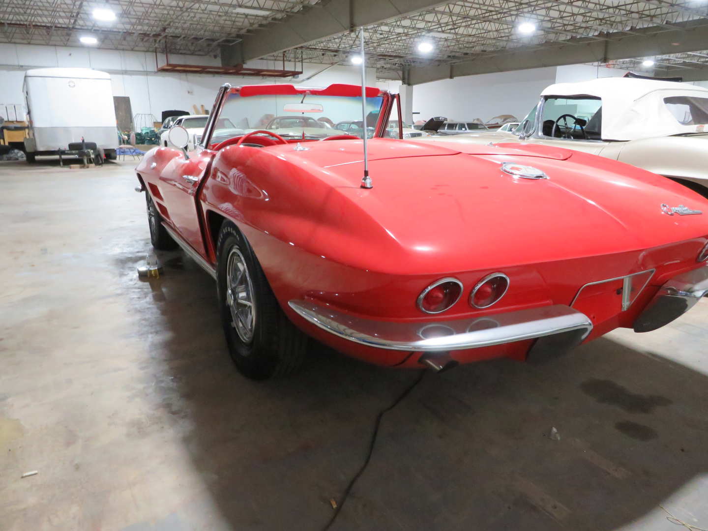 4th Image of a 1963 CHEVROLET CORVETTE