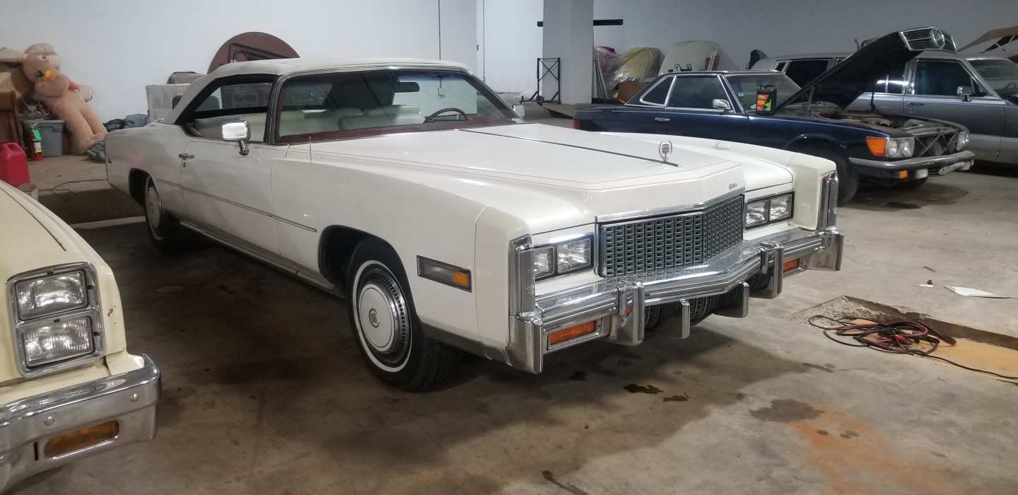 3rd Image of a 1976 CADILLAC ELDORADO