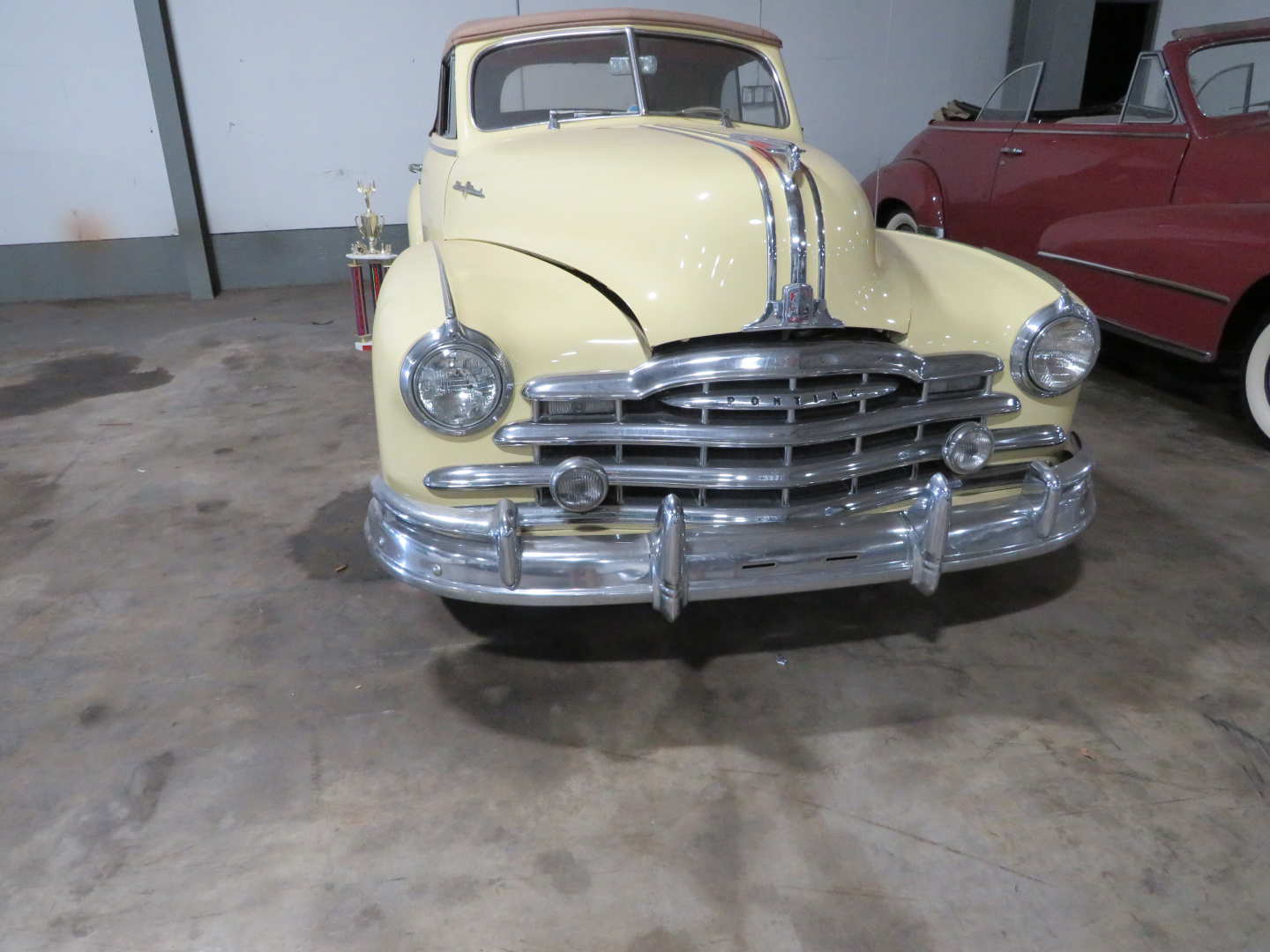 2nd Image of a 1948 PONTIAC SILVER STREAK