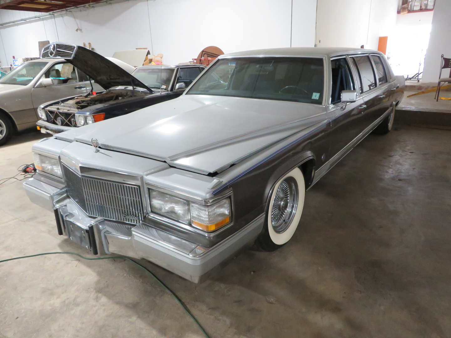 0th Image of a 1991 CADILLAC LIMOUSINE