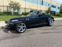 Image 4 of 9 of a 2000 PLYMOUTH PROWLER