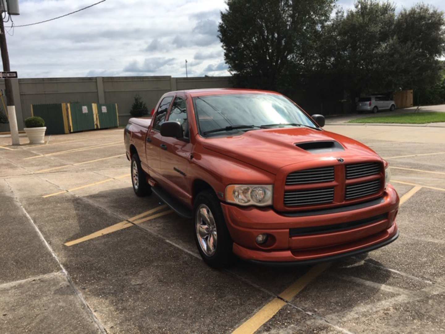 0th Image of a 2005 DODGE RAM PICKUP 1500 SLT