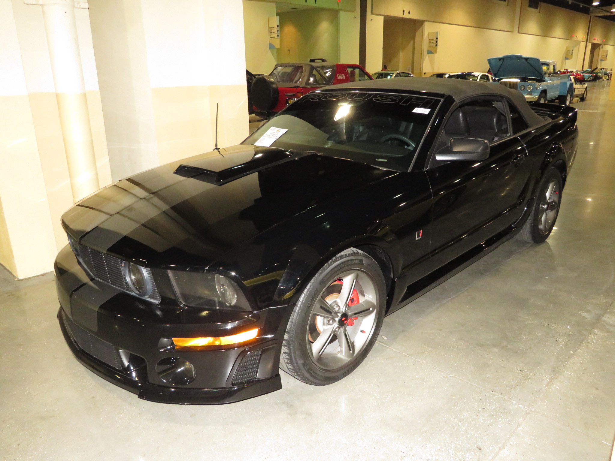 2nd Image of a 2008 FORD MUSTANG GT