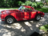 Image 3 of 9 of a 1960 CHEVROLET CORVETTE