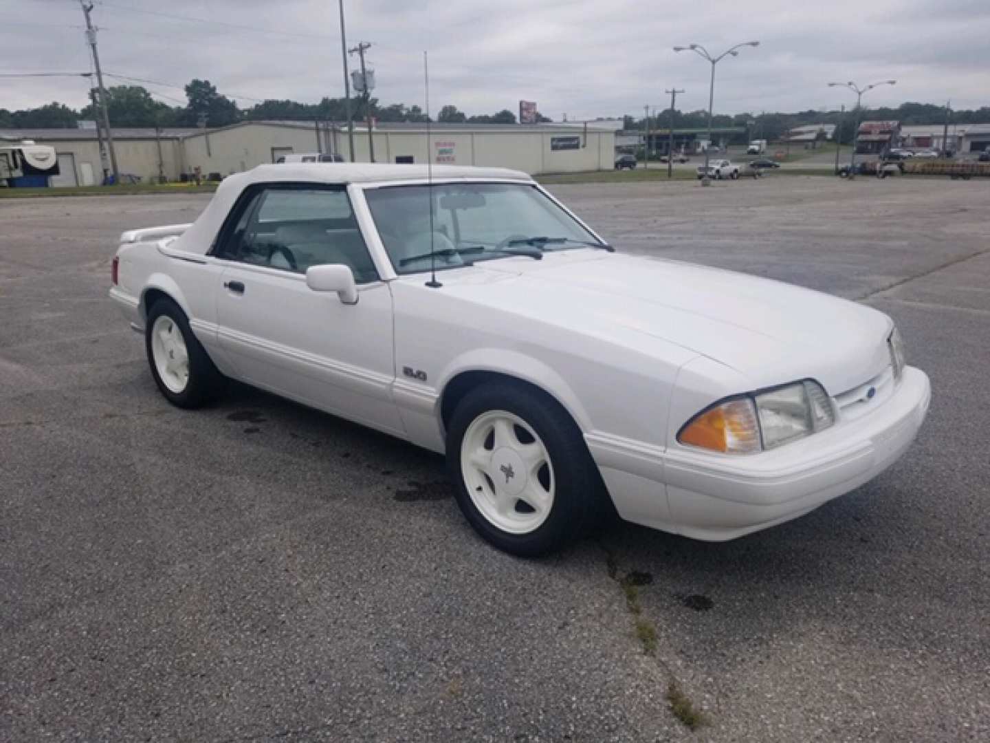 0th Image of a 1993 FORD MUSTANG LX