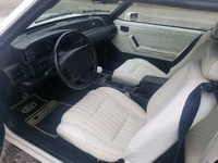 Image 5 of 7 of a 1993 FORD MUSTANG LX