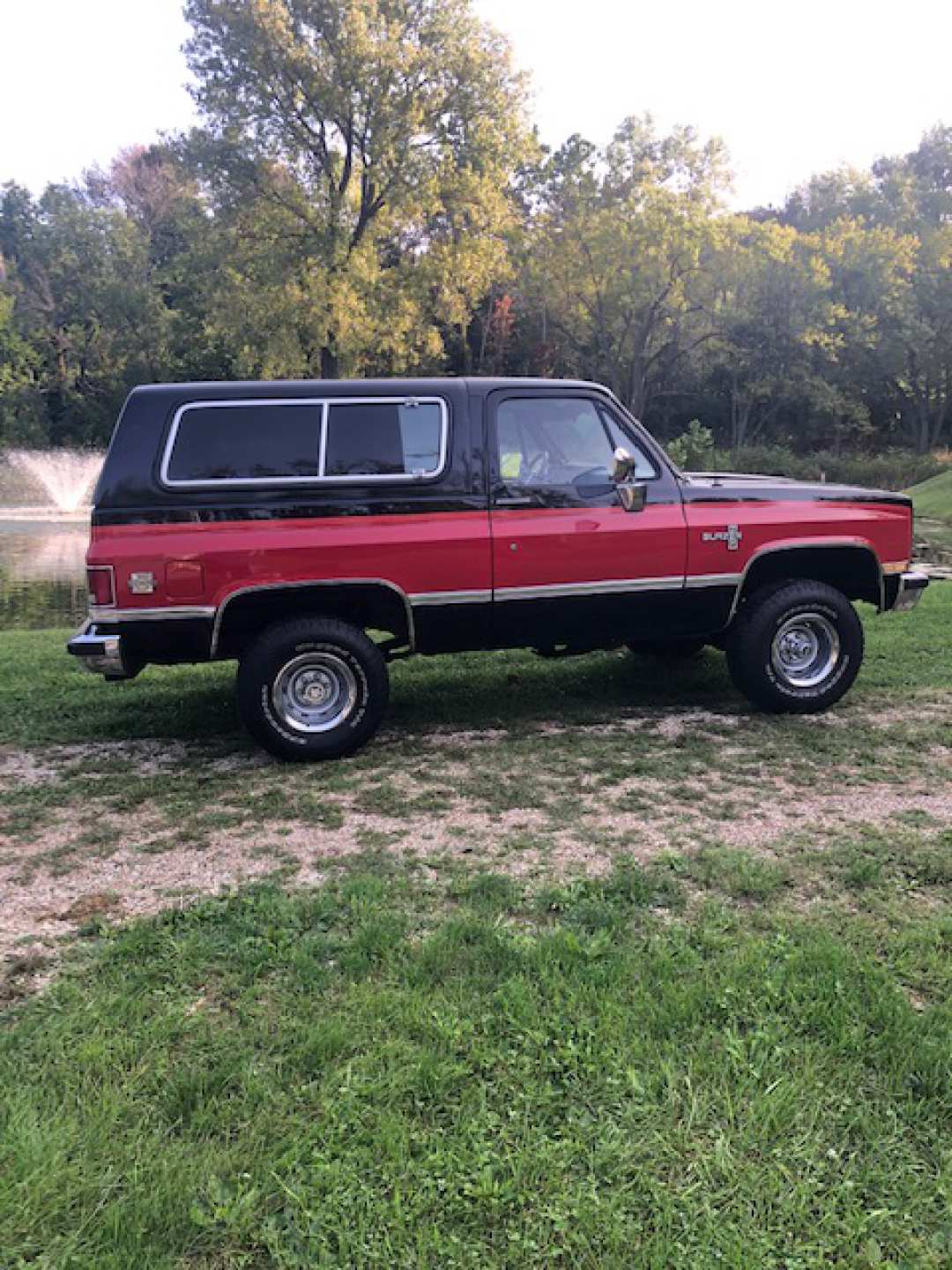 1st Image of a 1988 CHEVROLET SILVERADO K5 BLAZER