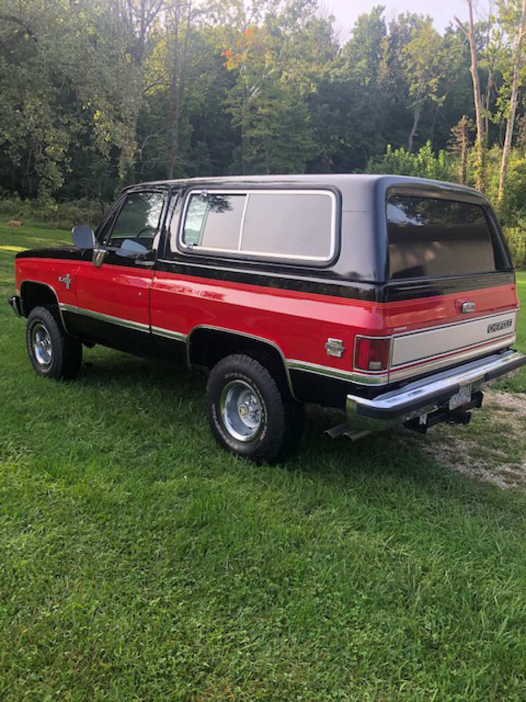 2nd Image of a 1988 CHEVROLET SILVERADO K5 BLAZER