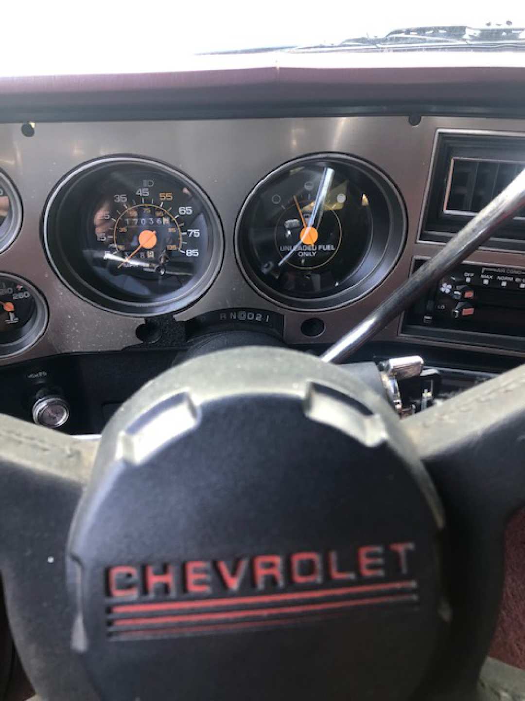 7th Image of a 1988 CHEVROLET SILVERADO K5 BLAZER