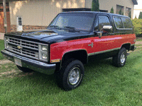 Image 4 of 22 of a 1988 CHEVROLET SILVERADO K5 BLAZER