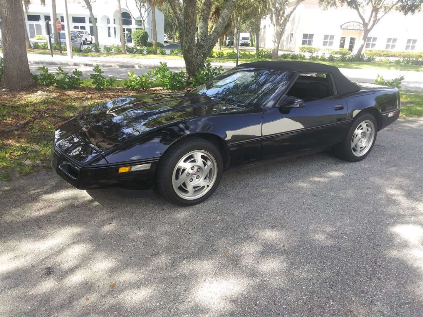 0th Image of a 1990 CHEVROLET CORVETTE