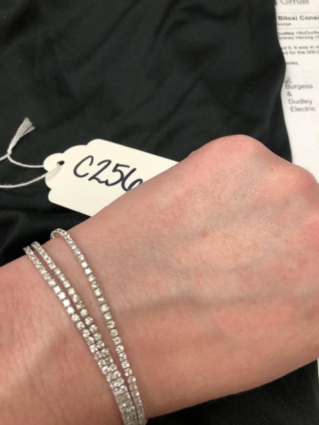 1st Image of a N/A 18K DIAMOND BRACELET N/A