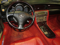 Image 7 of 16 of a 2002 LEXUS NEIMAN MARCUS