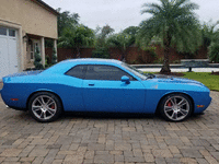 Image 4 of 9 of a 2010 N/A CHALLENGER SRT-8