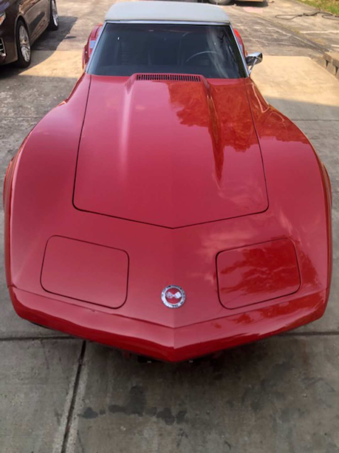 2nd Image of a 1974 CHEVROLET CORVETTE